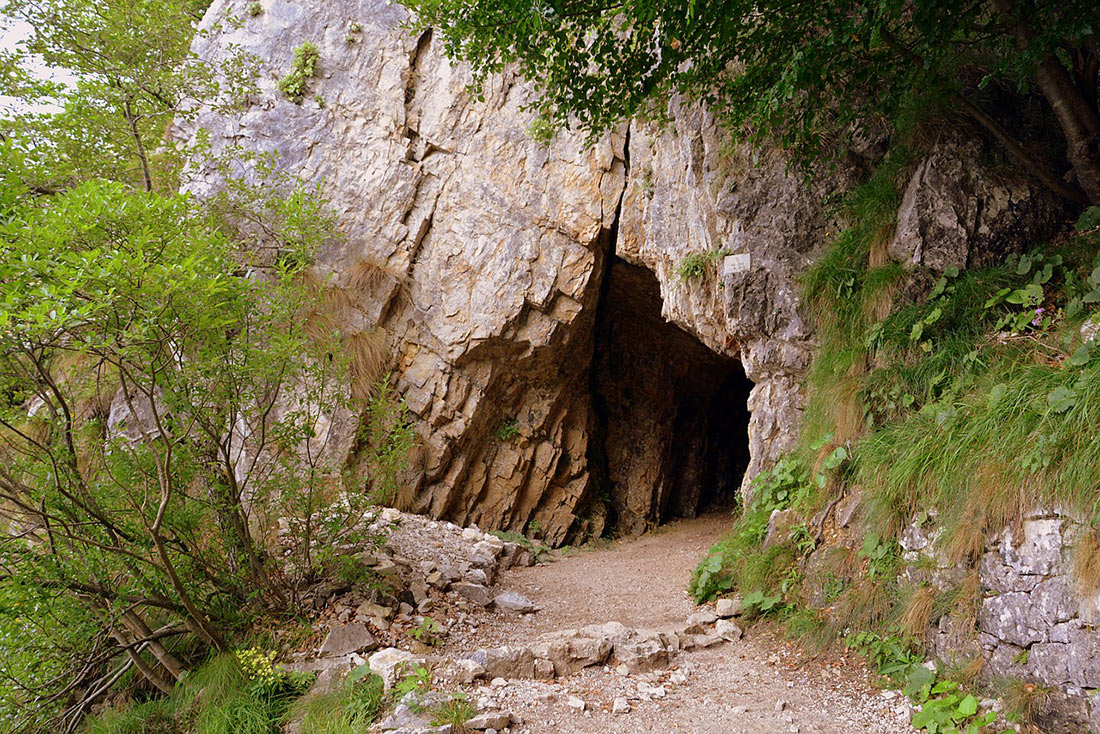 Szlak 52 Tuneli